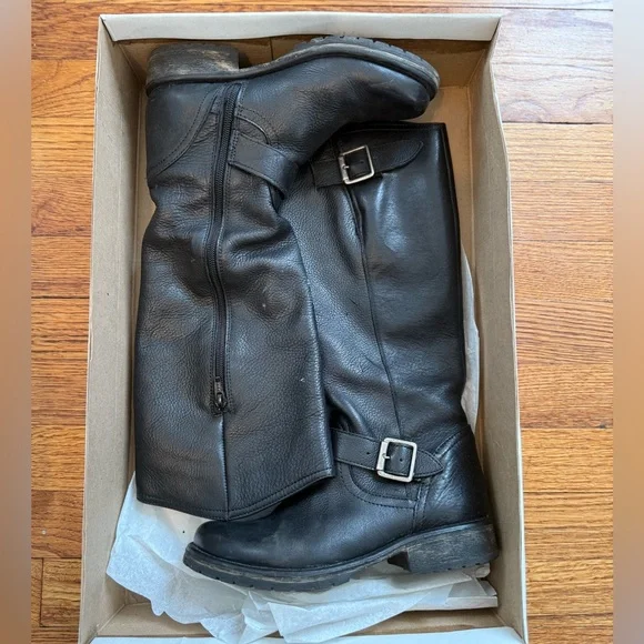 Steve Madden Black Combat & Moto Boots - Picture 3 of 3